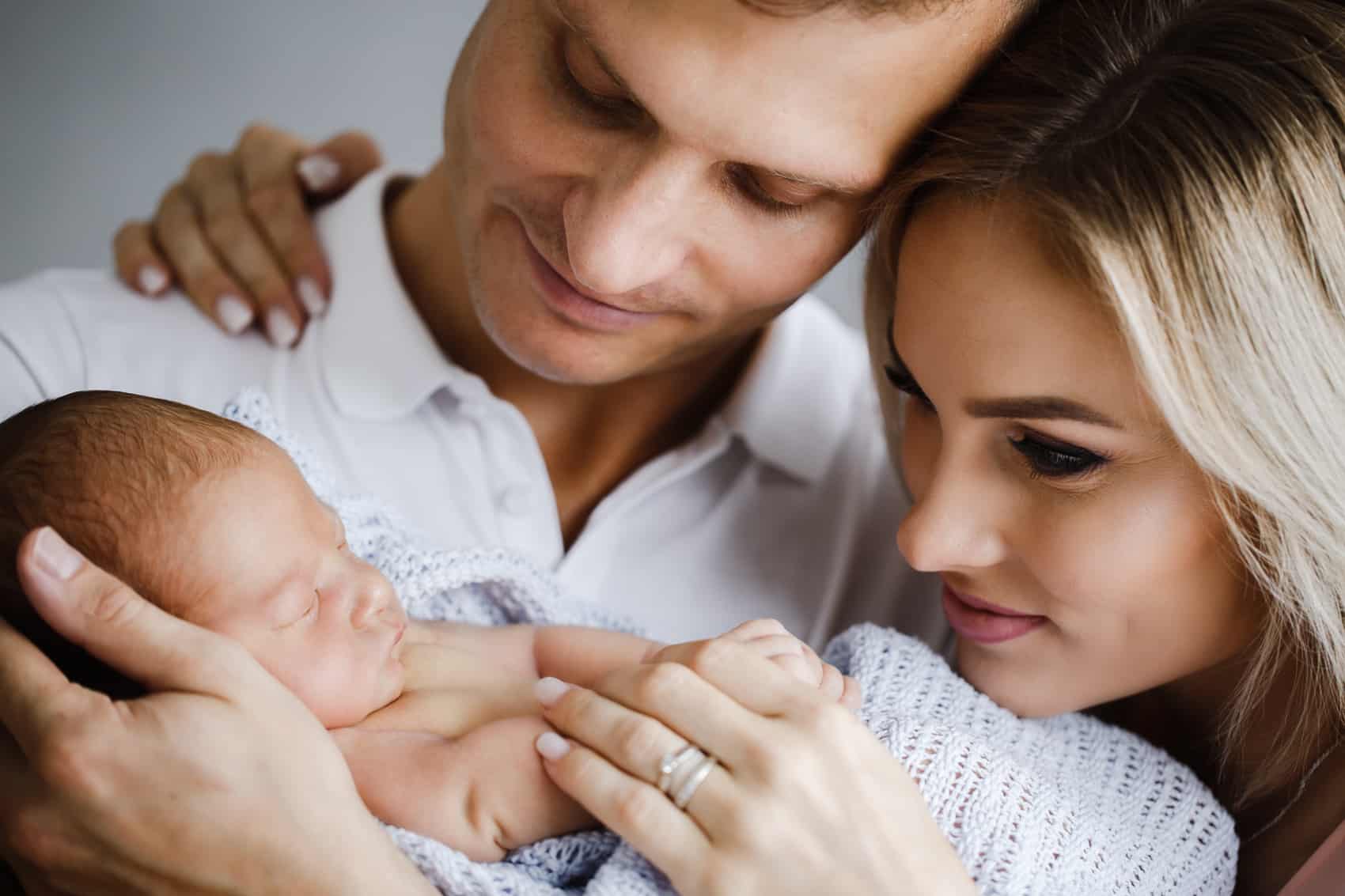 Vastsündinud svg+xml,%3Csvg%20xmlns%3D%22http%3A%2F%2Fwww.w3 - Vastsündinud