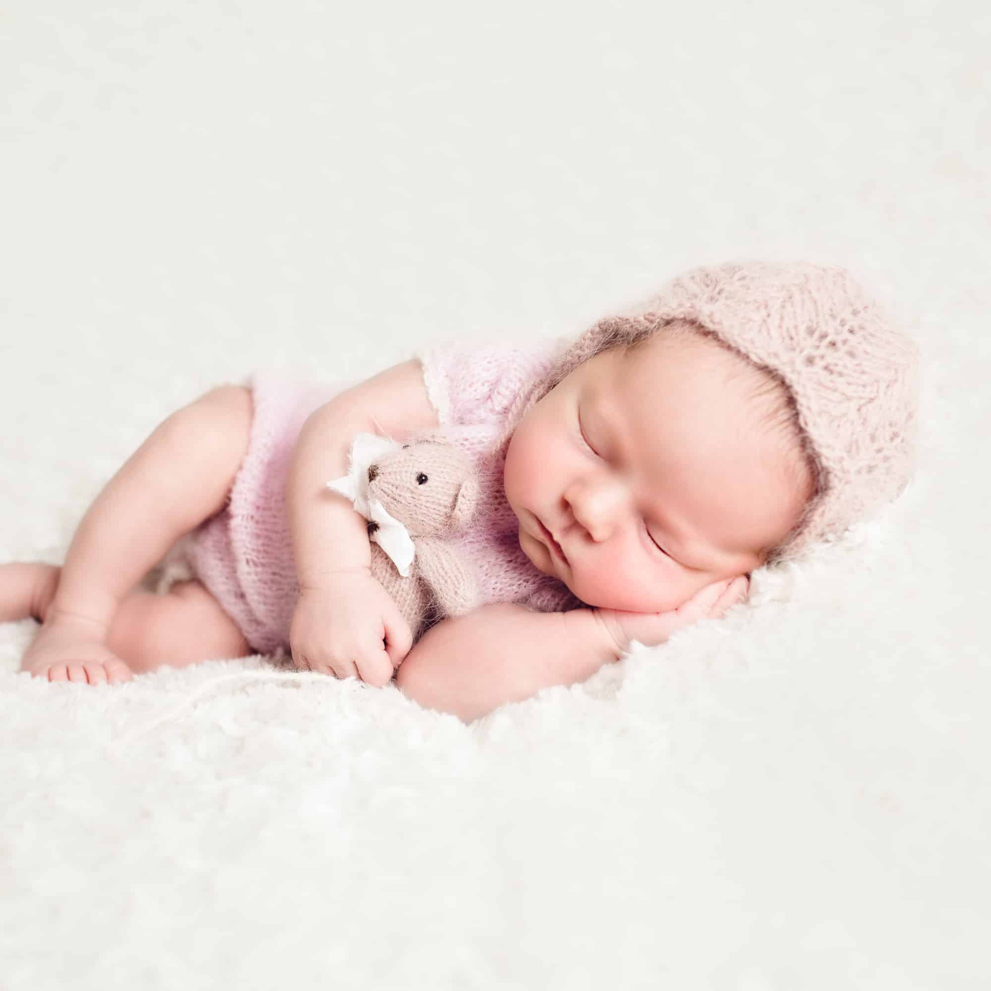 Vastsündinud svg+xml,%3Csvg%20xmlns%3D%22http%3A%2F%2Fwww.w3 - Vastsündinud