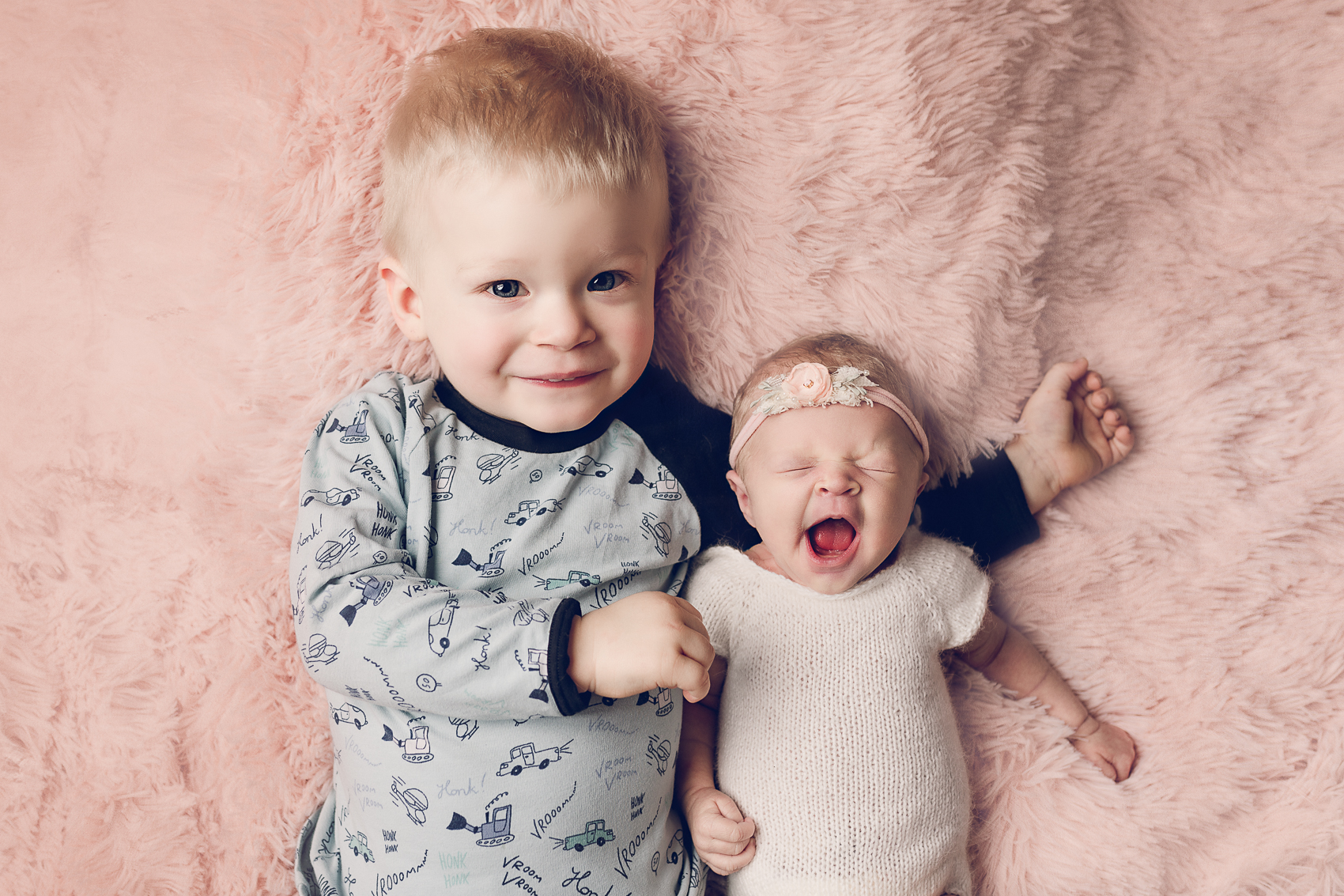 Vastsündinud svg+xml,%3Csvg%20xmlns%3D%22http%3A%2F%2Fwww.w3 - Vastsündinud