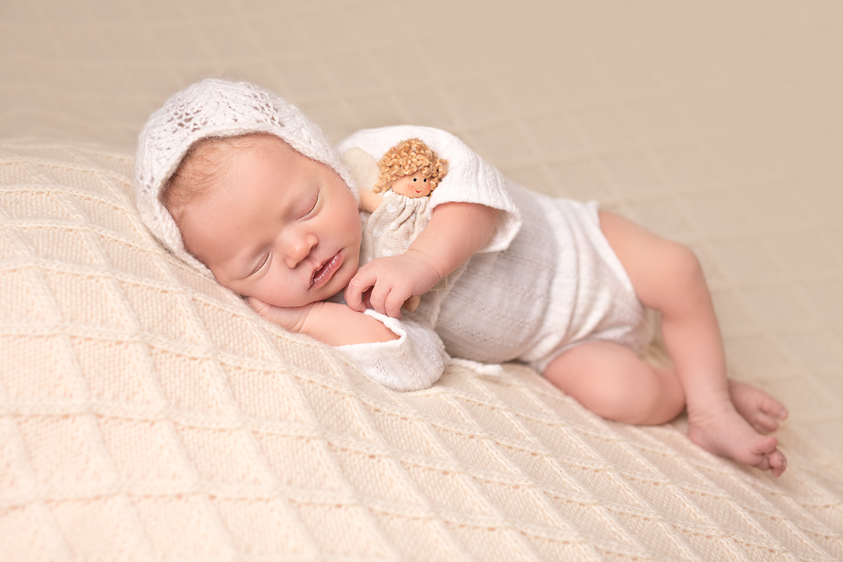 Vastsündinud svg+xml,%3Csvg%20xmlns%3D%22http%3A%2F%2Fwww.w3 - Vastsündinud