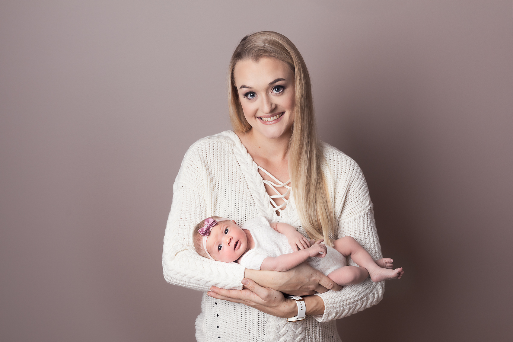 Vastsündinud svg+xml,%3Csvg%20xmlns%3D%22http%3A%2F%2Fwww.w3 - Vastsündinud