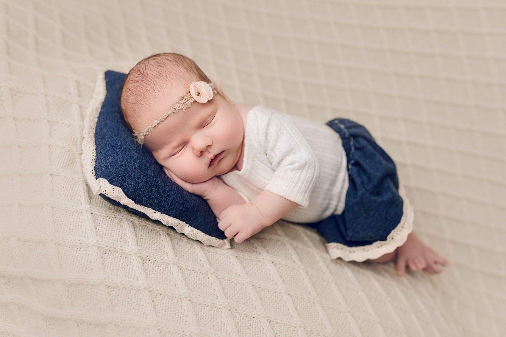 Vastsündinud svg+xml,%3Csvg%20xmlns%3D%22http%3A%2F%2Fwww.w3 - Vastsündinud