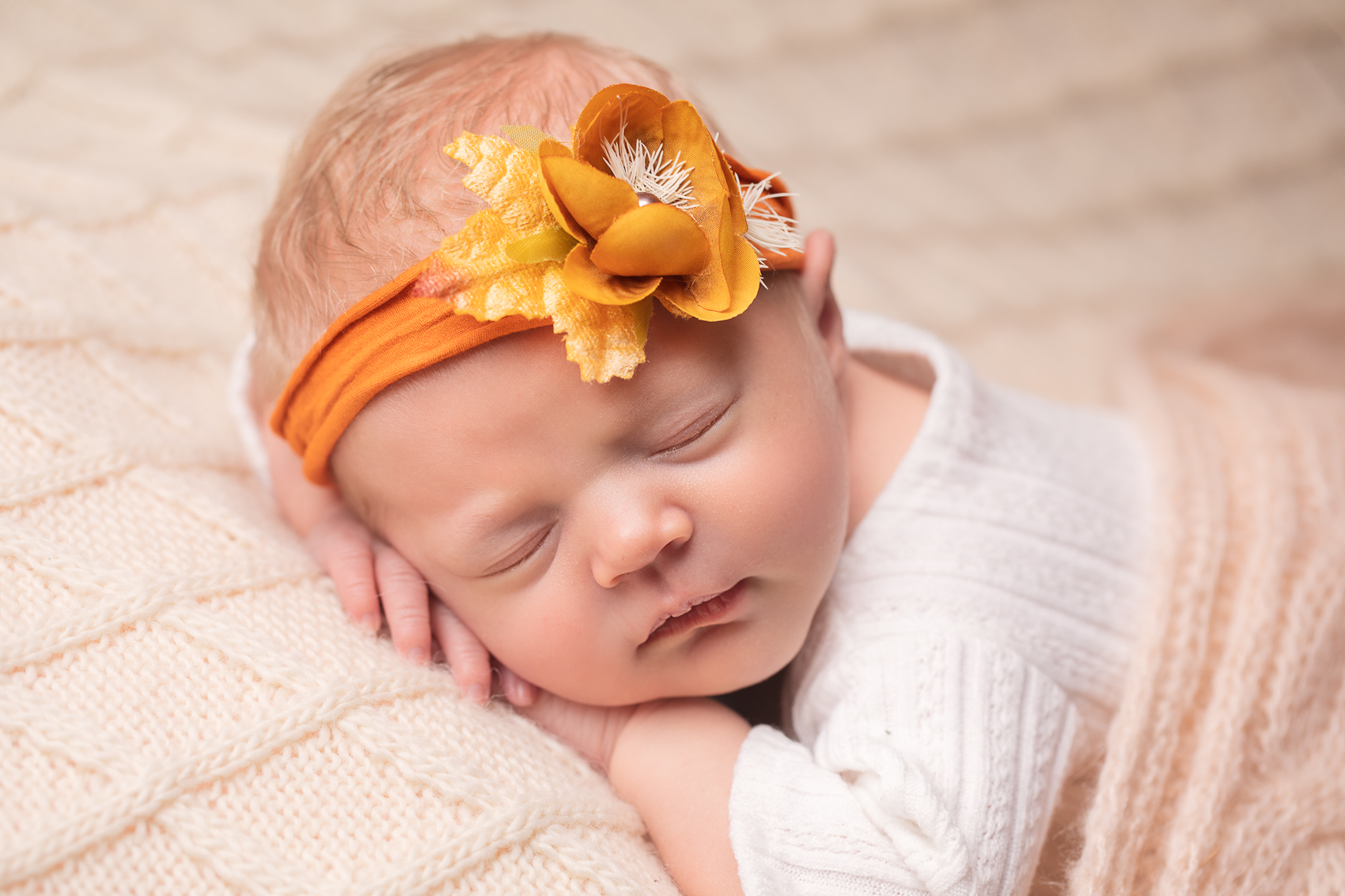 Vastsündinud svg+xml,%3Csvg%20xmlns%3D%22http%3A%2F%2Fwww.w3 - Vastsündinud