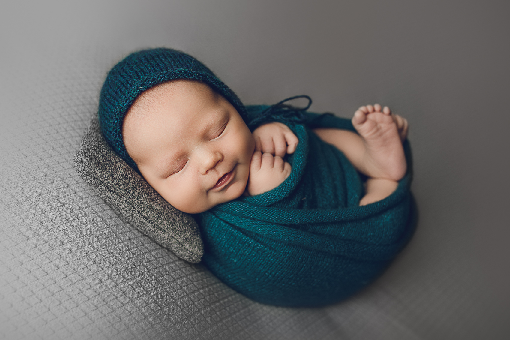 Vastsündinud svg+xml,%3Csvg%20xmlns%3D%22http%3A%2F%2Fwww.w3 - Vastsündinud