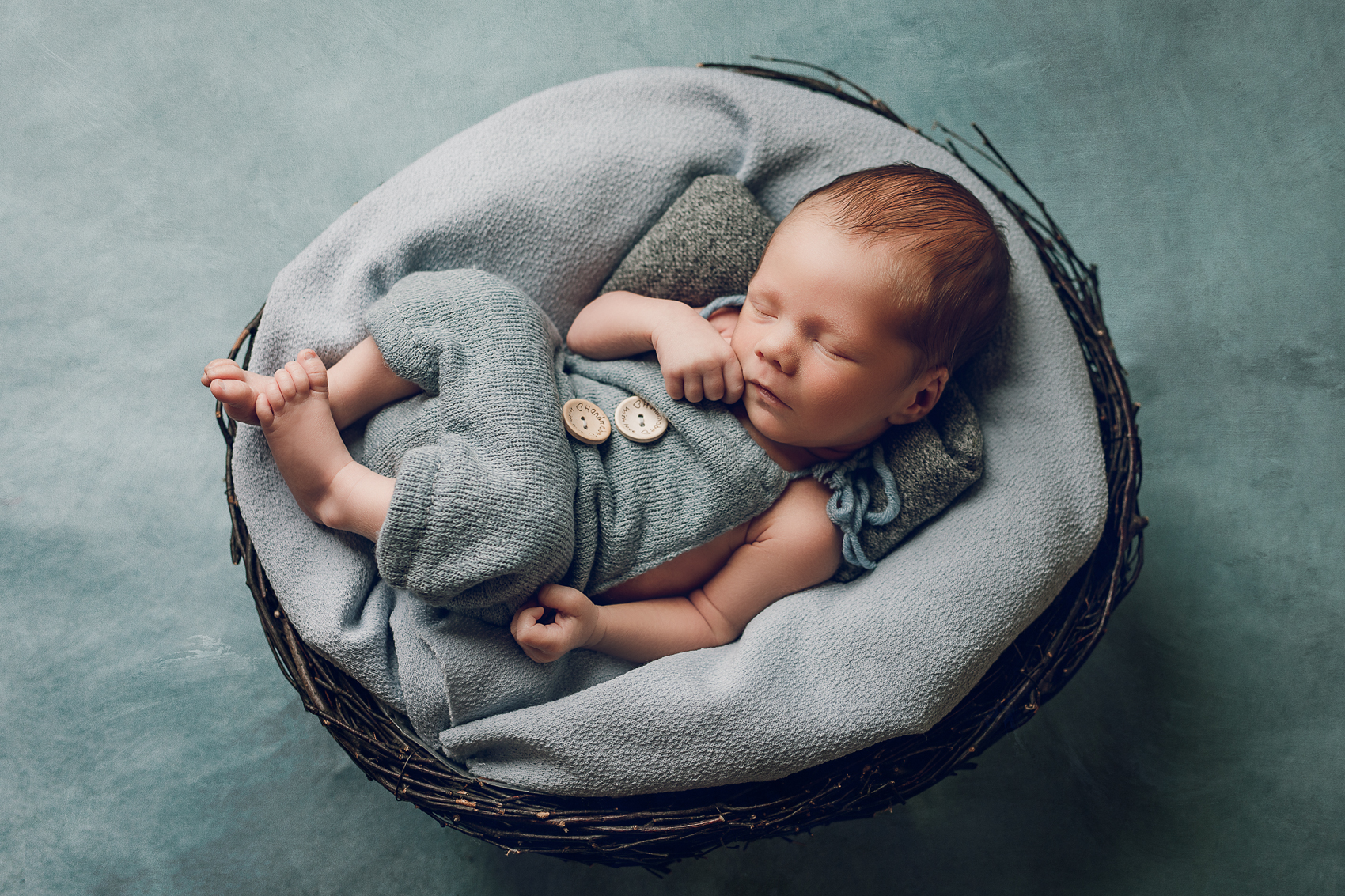 Vastsündinud svg+xml,%3Csvg%20xmlns%3D%22http%3A%2F%2Fwww.w3 - Vastsündinud