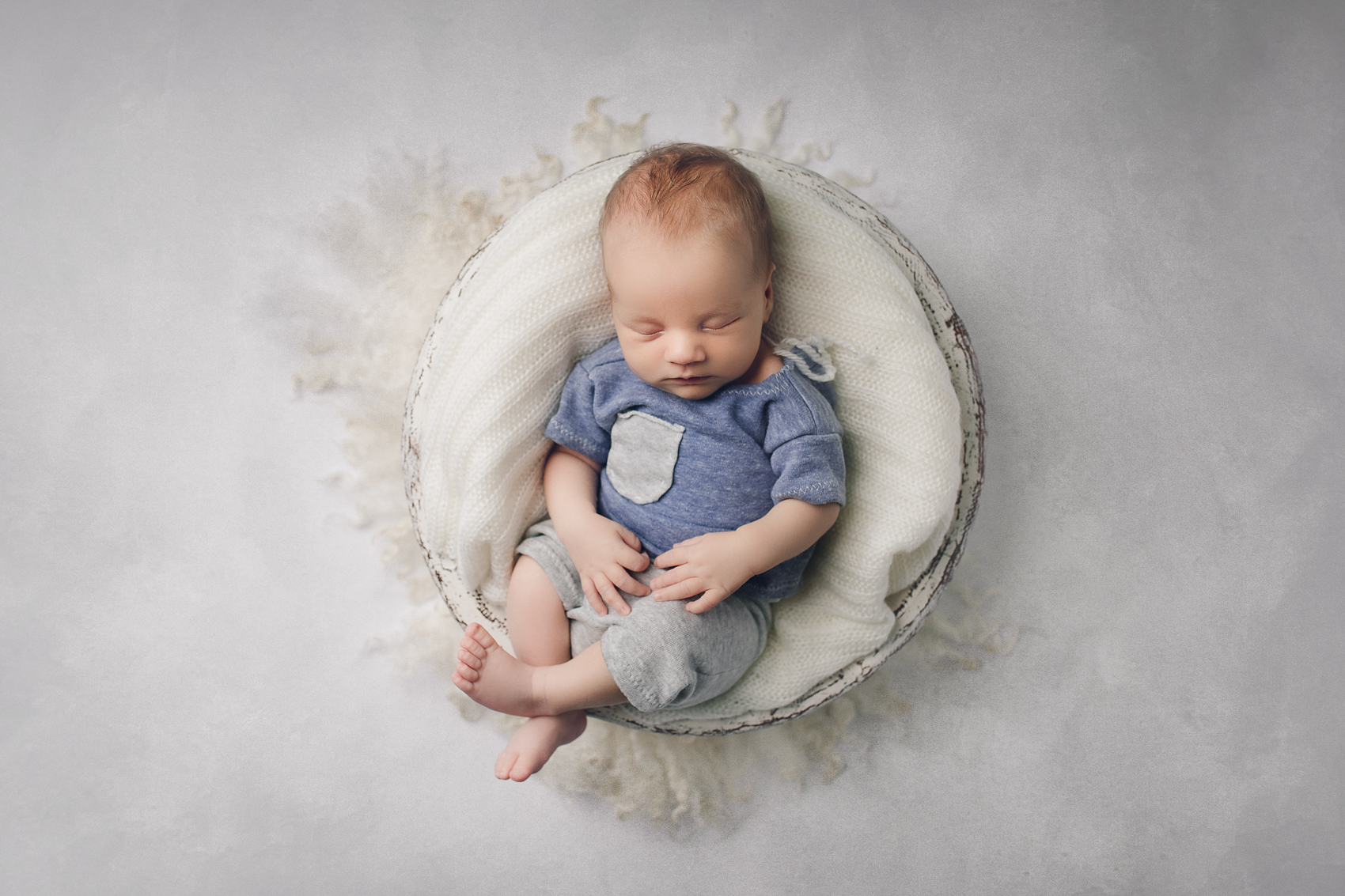 Vastsündinud svg+xml,%3Csvg%20xmlns%3D%22http%3A%2F%2Fwww.w3 - Vastsündinud