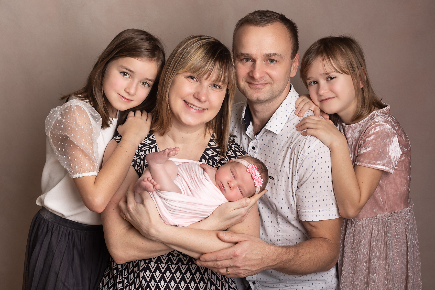 Vastsündinud svg+xml,%3Csvg%20xmlns%3D%22http%3A%2F%2Fwww.w3 - Vastsündinud