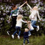 Pere, beebid, lapsed svg+xml,%3Csvg%20xmlns%3D%22http%3A%2F%2Fwww.w3 - Pere, beebid, lapsed