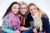 Sõbrannad svg+xml,%3Csvg%20xmlns%3D%22http%3A%2F%2Fwww.w3 - Sõbrannad