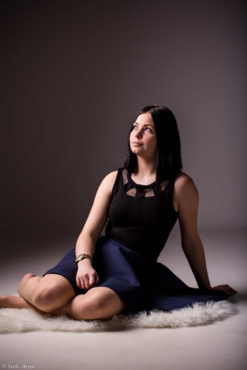 Pildistan nüüd ka stuudios | pere pildistamine | family photographer in Tallinn svg+xml,%3Csvg%20xmlns%3D%22http%3A%2F%2Fwww.w3 - Pildistan nüüd ka stuudios | pere pildistamine | family photographer in Tallinn