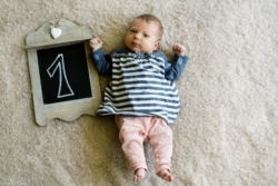 Beebi 9 kuud |vastsündinu pildistamine | beebi fotod | perefotograaf |newborn photographer svg+xml,%3Csvg%20xmlns%3D%22http%3A%2F%2Fwww.w3 - Beebi 9 kuud |vastsündinu pildistamine | beebi fotod | perefotograaf |newborn photographer