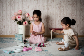 Lapsed| laste fotograaf| laste pildistamine| perefotograaf Tallinnas| children photography svg+xml,%3Csvg%20xmlns%3D%22http%3A%2F%2Fwww.w3 - Lapsed| laste fotograaf| laste pildistamine| perefotograaf Tallinnas| children photography