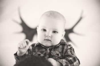 Peresessioon| beebide pildistamine | laste fotograaf | fotograaf Tallinnas svg+xml,%3Csvg%20xmlns%3D%22http%3A%2F%2Fwww.w3 - Peresessioon| beebide pildistamine | laste fotograaf | fotograaf Tallinnas